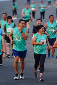 BIB: 80222, 265, 50479
                            <button type="button" onclick="openModal(10521060)" class="btn btn-primary btn-sm float-right btn-popup" data-toggle="modal" data-target=".modal-high-quality">
                        <i class="fas fa-shopping-cart"></i> Add to Cart
                    </button>
                                            <button type="button" onclick="isThisMe(10521060, true)" class="btn btn-success btn-sm float-right btn-popup btn-isme hidden" data-toggle="tooltip" data-placement="bottom" title="นี่คือรูปของคุณใช่ไหม คลิกที่นี่เพื่อเอาเข้าอัลบั้ม">
                        <i class="fas fa-plus"></i> Add to album
                    </button>
                    <button type="button" onclick="isThisMe(10521060, false)" class="btn btn-warning btn-sm float-right btn-popup btn-isnotme hidden">
                        <i class="fas fa-ban"></i> Remove from album
                    </button>